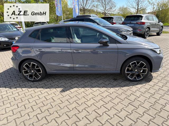 Seat / Ibiza / Grau / / / 1.5 TSI DSG FR *NAVI*PANO*SOUND*LED*MFL*18*SH*VIRTUAL*