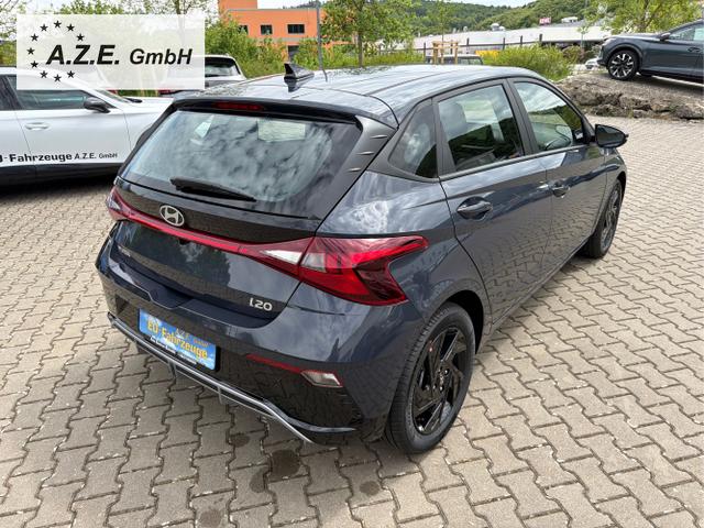 Hyundai / i20 / Grau / / / Go! Plus 1.0 T-GDI *NAVI*LED*KAMERA*PDC*SH*LHZ*2026!