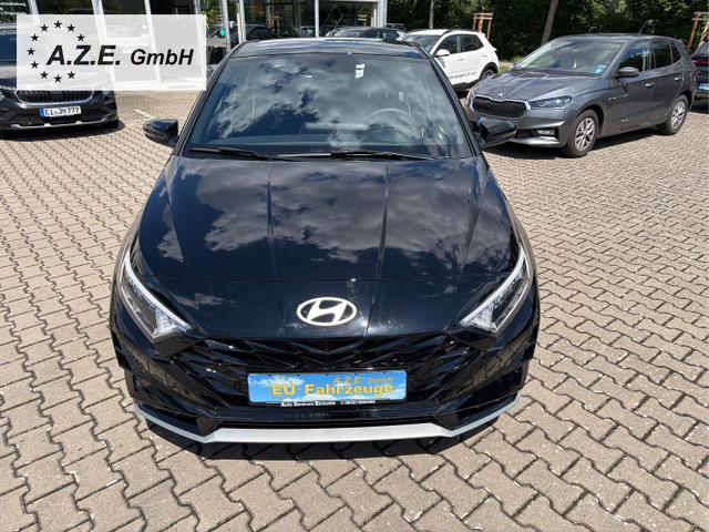 Hyundai / i20 / Schwarz / / / Go! Plus 1.0 T-GDI *NAVI*LED*KAMERA*PDC*SH*LHZ*2026!