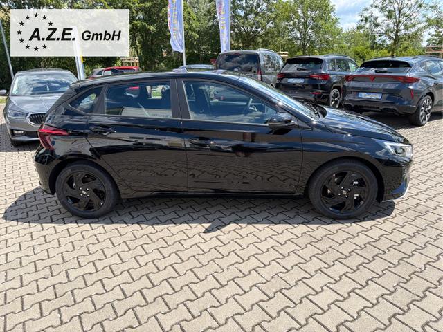 Hyundai / i20 / Schwarz / / / Go! Plus 1.0 T-GDI *NAVI*LED*KAMERA*PDC*SH*LHZ*2026!