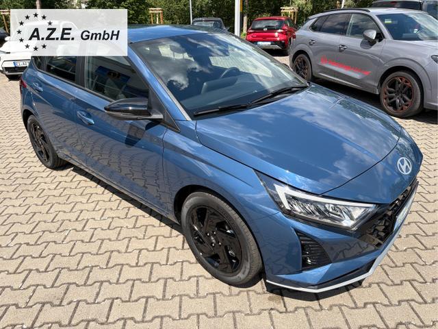 Hyundai / i20 / Blau / / / Go! Plus 1.0 T-GDI DCT *NAVI*LED*KAMERA*PDC*SH*LHZ*2026!