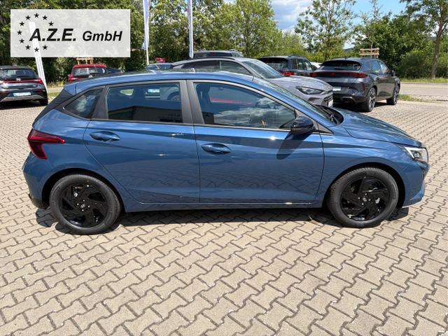 Hyundai / i20 / Blau / / / Go! Plus 1.0 T-GDI DCT *NAVI*LED*KAMERA*PDC*SH*LHZ*2026!