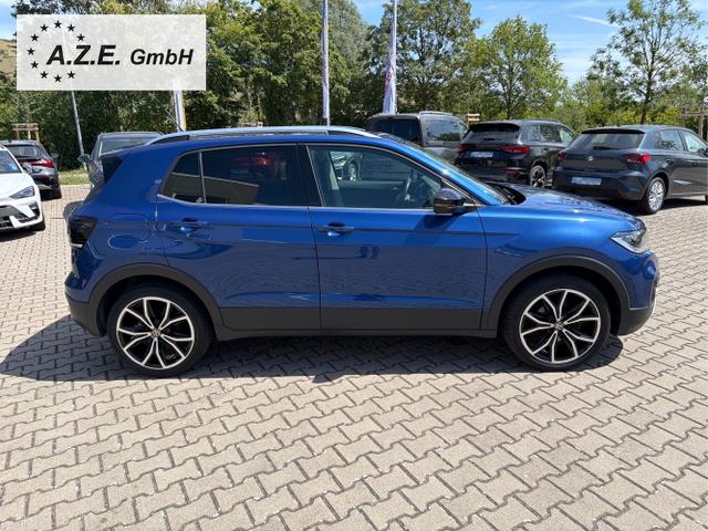 Volkswagen / T-Cross / Blau / / / T-Cross 1.5 TSI Style OPF
