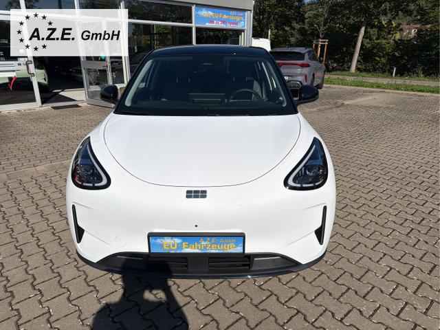 Geely / E2 / Wei&szlig; / / / E2 ULTRA 47,14 kWh *NAVI*SH*LHZ*TWA*540&deg;KAM*PDC*LED*8J. GAR.*