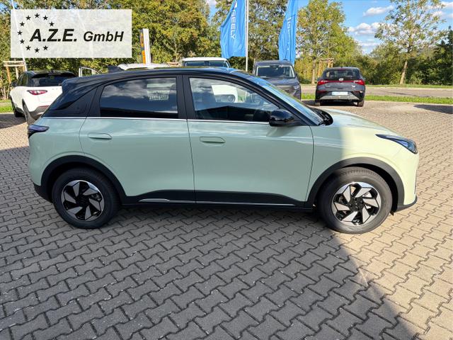 Geely / E2 / Silber / / / E2 ULTRA 47,14 kWh *NAVI*SH*LHZ*TWA*540&deg;KAM*PDC*LED*8J. GAR.*