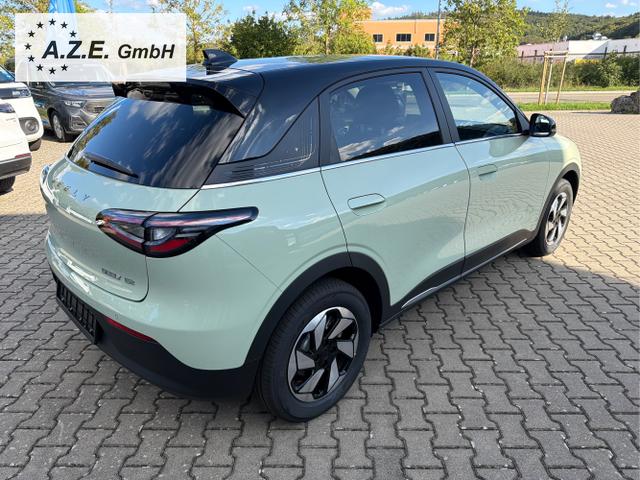 Geely / E2 / Silber / / / E2 ULTRA 47,14 kWh *NAVI*SH*LHZ*TWA*540&deg;KAM*PDC*LED*8J. GAR.*