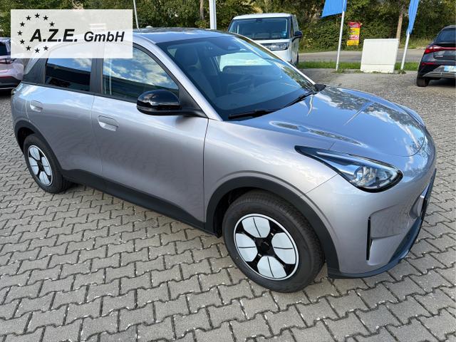 Geely / E2 / Silber / / / E2 MAX 47,14 kWh *NAVI*SH*LHZ*TWA*KAMERA*PDC*LED*8J. GAR.*