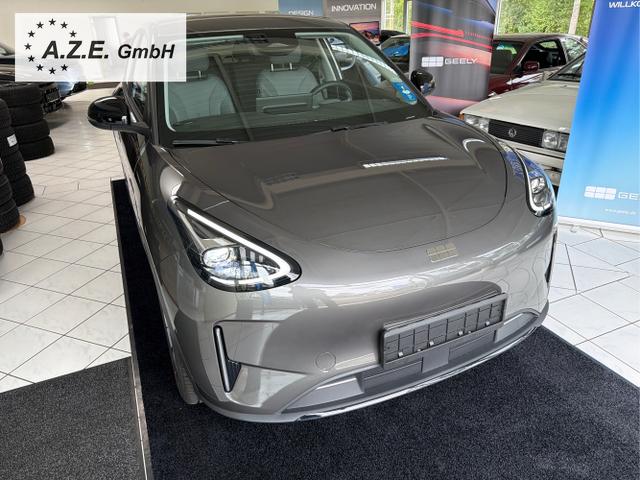 Geely / E2 / Grau / / / E2 MAX 47,14 kWh *NAVI*SH*LHZ*TWA*KAMERA*PDC*LED*8J. GAR.*