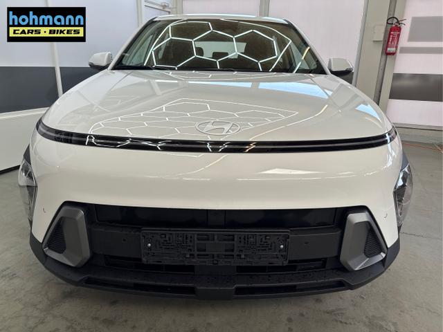 Hyundai / KONA / Weiß / / / DCT ACC NAVI RFK Smart Key