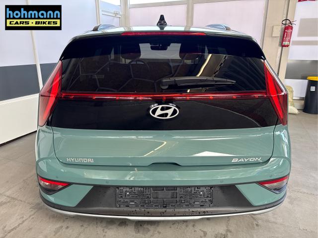 Hyundai / BAYON / Gr&uuml;n / / / NAVI SHZ RFK PDC KLIMAAUTOMATIK