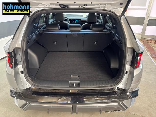 Hyundai / TUCSON / Silber / / / 