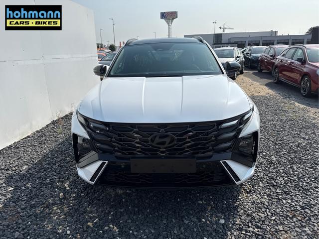 Hyundai / TUCSON / Wei&szlig; / / / 4WD AUT N-LINE PANO ACC ECC 360 KRELL HUD SHZ 