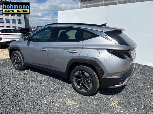 Hyundai / TUCSON / Silber / / / PANO SHZ v+h 18 ALU