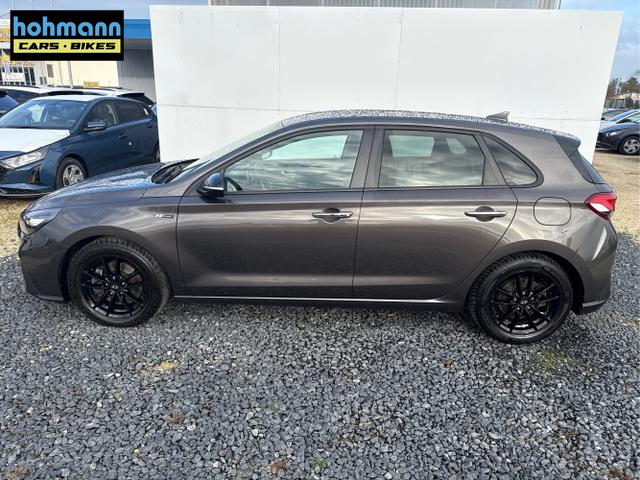 Hyundai / i30 / Grau / / / DCT ACC NAVI SHZ RFK 