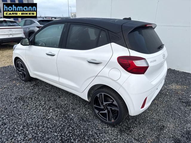 Hyundai / i10 / Wei&szlig; / / / AUT SHZ SMART KEY KLIMAAUTOMATIK AMBIENTE ALU RFK PDC NAVI 