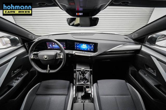 Opel Astra Sports Tourer 1,2 MT Edition - LAGER -LAG. 