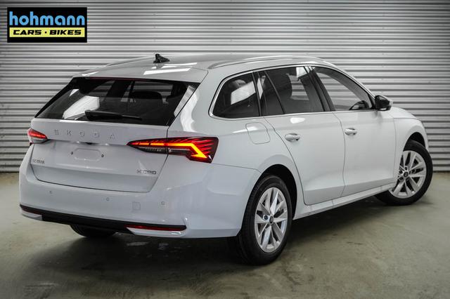 Skoda Octavia Combi Kombi 1,5 eTSI DSG mhev Selection -LAG. 