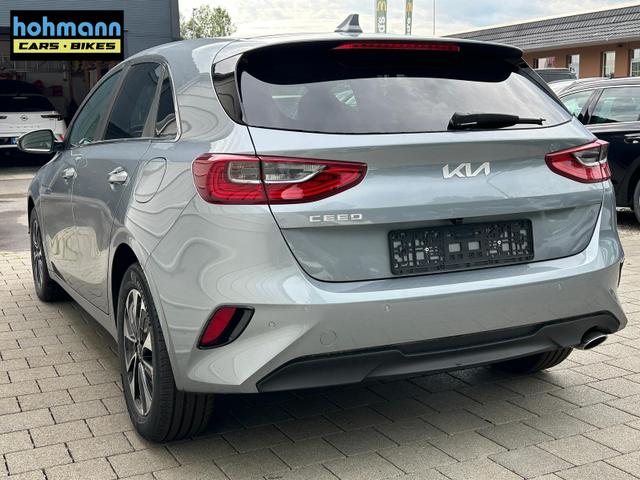 Kia Ceed Gold 1.5 T-GDi, DCT Android Auto*Navi*WinterPak*Klimaauto*16"*Kamera*PrivacyGlas* 