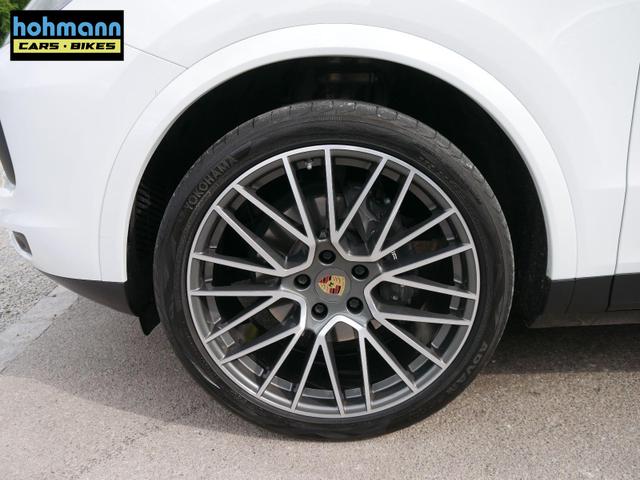 Porsche Cayenne Coup&eacute; *LED*SZH*KAMERA*AHK*DAB*NAVI*PANO*HEAD-UP*22 ZOLL* 