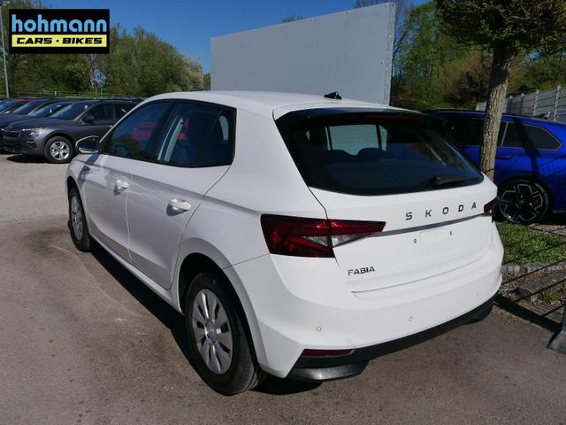 Skoda Fabia Selection 1.0 TSI DSG*NAVI-&Uuml;BER-SMARTLINK*LED*PDC-HI*SHZ*DAB*KLIMA 