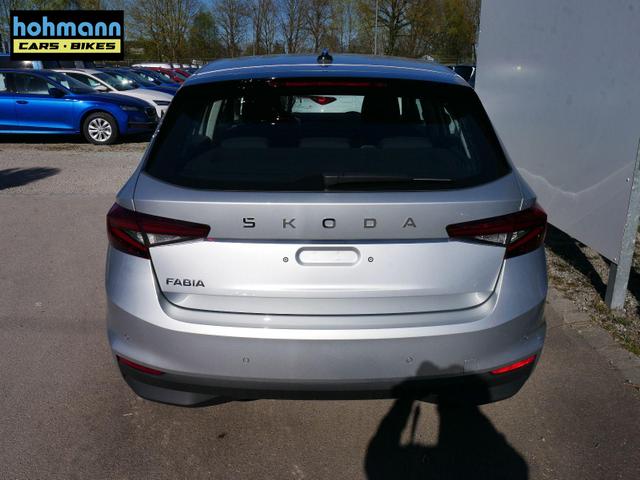 Skoda Fabia Selection 1.0 TSI *NAVI-&Uuml;BER-SMARTLINK*PDC-HI*LED*SHZ*KLIMA*RADIO 