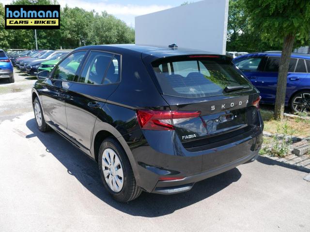 Skoda Fabia Selection 1.0 TSI *NAVI-&Uuml;BER-SMARTLINK*PDC-HI*LED*SHZ*KLIMA*RADIO 