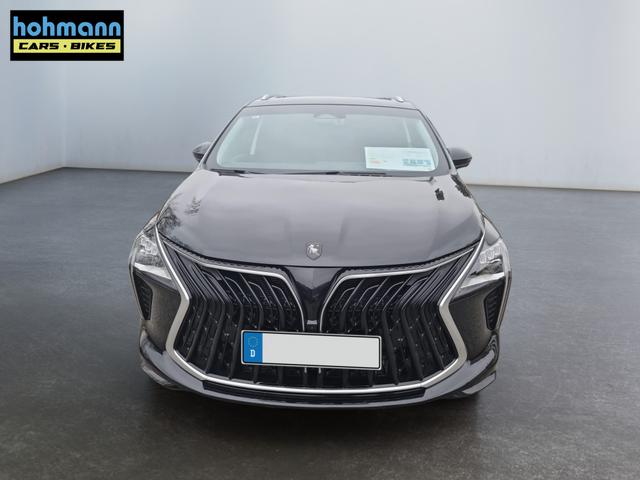 DFM / DFM Forthing 4 / Schwarz / / / 