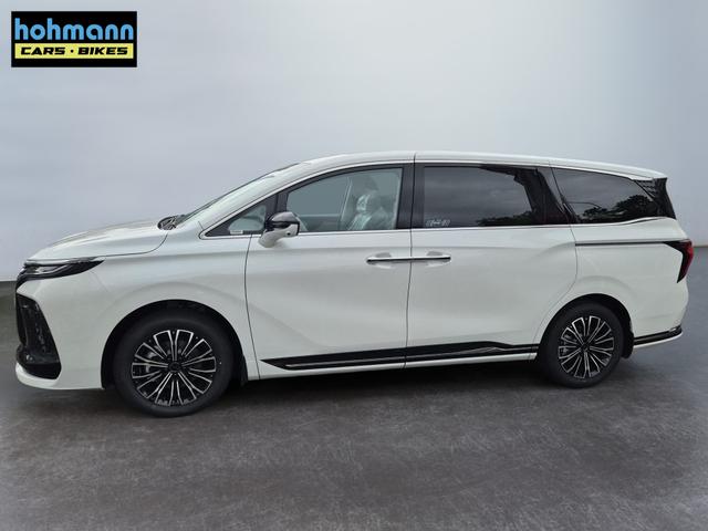 DFM / DFM Forthing 9 / Schwarz / / / 