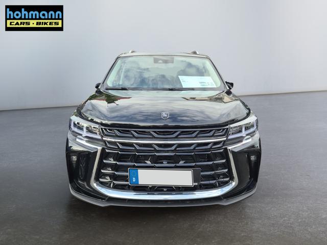 DFM / DFM Forthing 3 / Schwarz / / / 