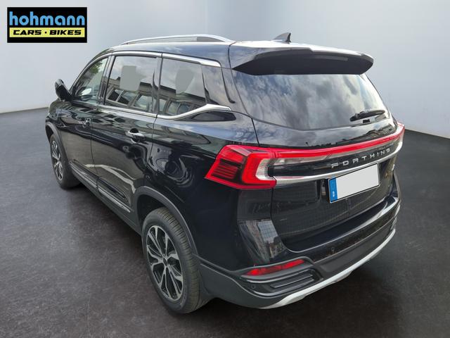 DFM / DFM Forthing 3 / Schwarz / / / 