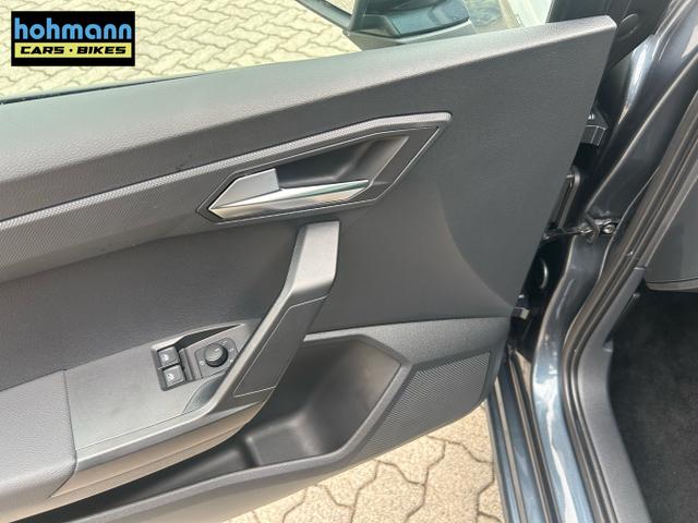 Seat / Ibiza / Grau / / / 1.0 TSI / Navi Sitzheizung