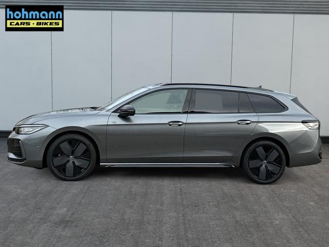 Volkswagen / Passat Variant / Grau / / / 4WD+AHK+PANO+HARMAN+19+BLACK STYLE, Beispielbilder, ggf. teilweise mit Sonderausstattung