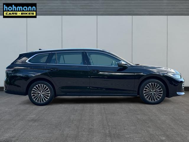 Volkswagen / Passat Variant / Schwarz / / / DSG+AHK+NAVI+MATRIX+MASSAGE+ACC+KAMERA