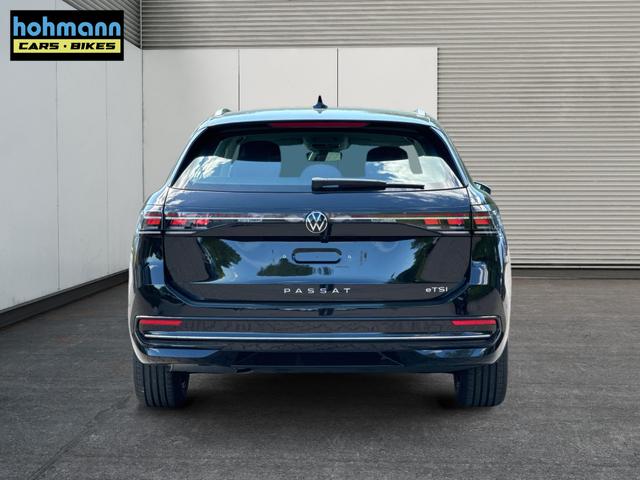 Volkswagen / Passat Variant / Schwarz / / / DSG+AHK+NAVI+MATRIX+MASSAGE+ACC+KAMERA