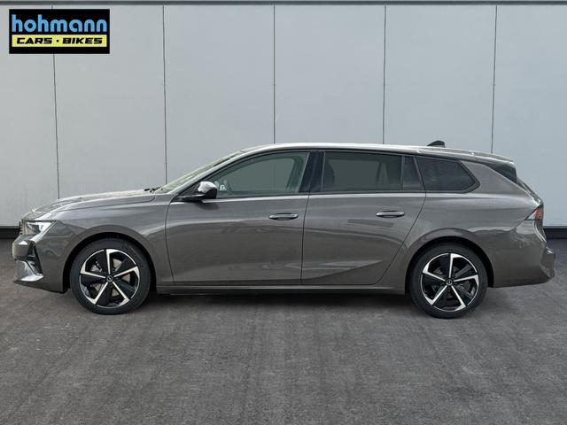 Opel / Astra Sports Tourer / / / / 