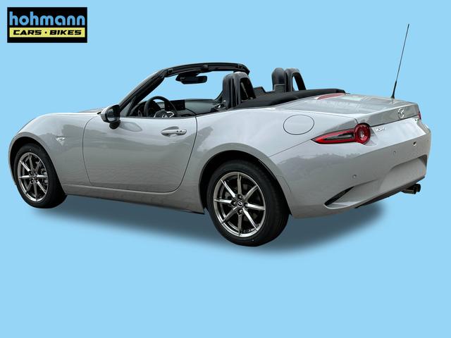 Beispielbilder, ggf. teilweise mit Sonderausstattung