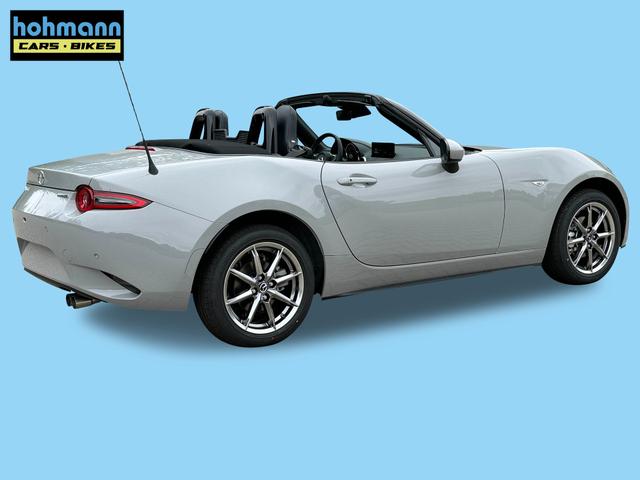 Beispielbilder, ggf. teilweise mit Sonderausstattung