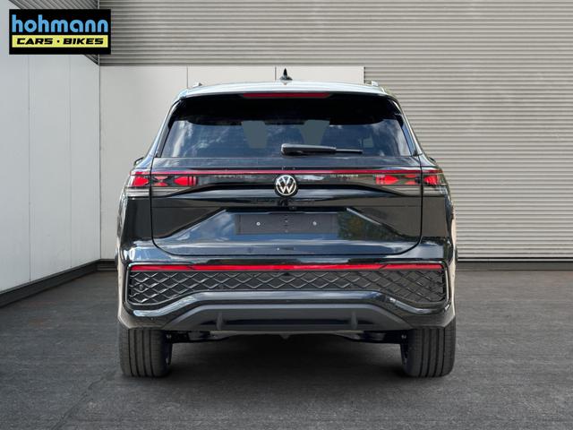 Volkswagen / Tayron / Schwarz / / / PANORMA+LED+AHK+EL. HECKKL.+PDC+20'' LM
