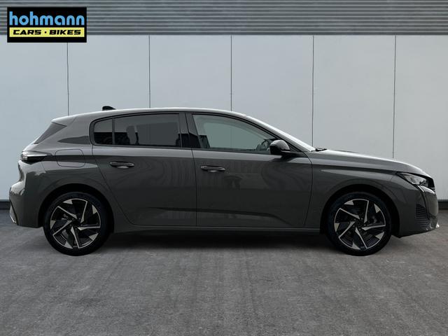 Peugeot / 308 / Grau / / / SHZ+KAMERA+NAVI+KEYLESS+ACC+17 LM