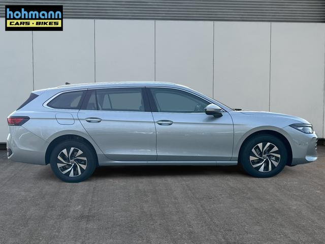 Volkswagen / Passat Variant / Silber / / / DSG+AHK+PANO+NAVI+ACC+KAMERA+LED+MASSAGE