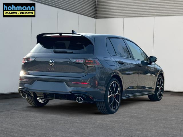 Volkswagen / Golf / / / / PANO+MATRIX+HUD+HARMAN+NAVI+360 KAMERA+19 LM, Beispielbilder, ggf. teilweise mit Sonderausstattung