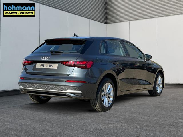 Audi / A3 Sportback / Grau / / / ACC+KAMERA+SHZ+LED+16LM+APP