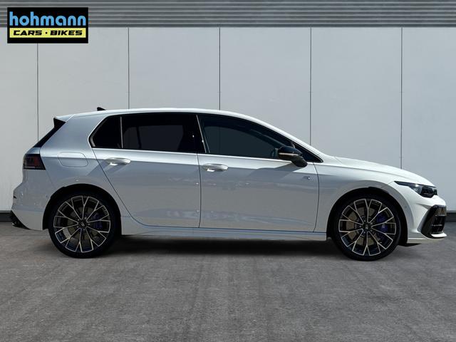 Volkswagen / Golf / Wei&szlig; / / / 4x4+PANO+MATRIX+HUD+HARMAN+NAVI+360 KAMERA+19 LM
