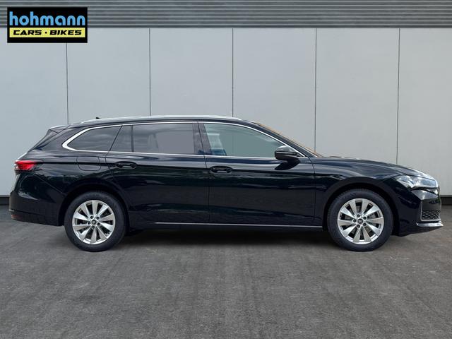 Skoda / Superb Combi / / / / DSG+NAVI+AHK+EL.HECKKL.+KESSY+SHZ, Beispielbilder, ggf. teilweise mit Sonderausstattung