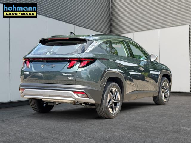Hyundai / TUCSON / Gr&uuml;n / / / Hybrid NAVI+KAMERA+SHZ+LED+TEMPOMAT+17 ALU+PDC, Beispielbilder, ggf. teilweise mit Sonderausstattung