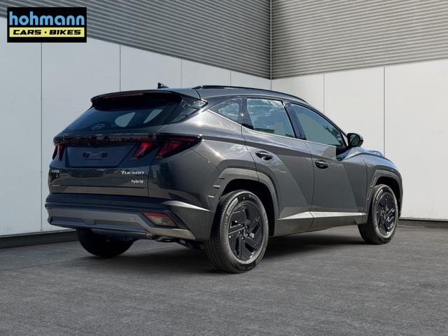 Hyundai / TUCSON / Grau / / / Hybrid NAVI+KAMERA+SHZ+LED+TEMPOMAT+17 ALU+PDC, Beispielbilder, ggf. teilweise mit Sonderausstattung