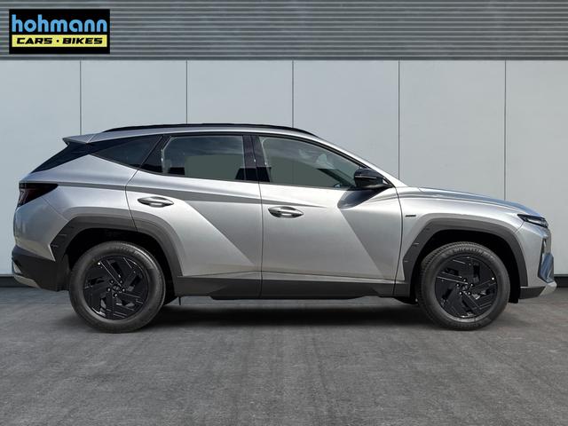 Hyundai / TUCSON / Silber / / / Hybrid NAVI+KAMERA+SHZ+LED+TEMPOMAT+17 ALU+PDC, Beispielbilder, ggf. teilweise mit Sonderausstattung