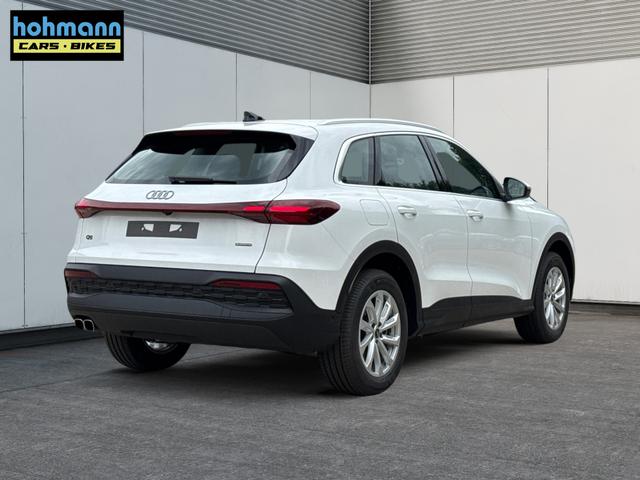Audi / Q5 / Wei&szlig; / / / QUATTRO+NAVI+KAMERA+AHK+SHZ+PDC+ACC