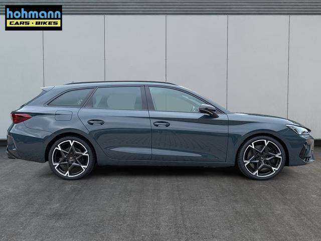 Cupra / Leon Sportstourer / Blau / / / 4x4 ST AHK+NAVI+eHK+KAMERA+MEMORY+ACC+19 ALU+LED, Beispielbilder, ggf. teilweise mit Sonderausstattung