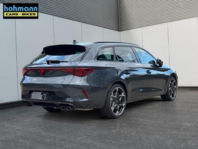 Cupra / Leon Sportstourer / Grau / / / 4x4 ST AHK+NAVI+eHK+KAMERA+MEMORY+ACC+19 ALU+LED, Beispielbilder, ggf. teilweise mit Sonderausstattung